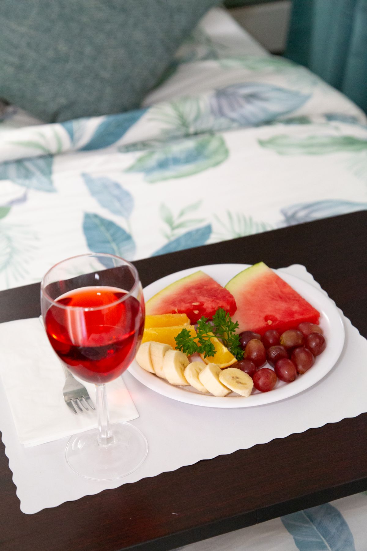 pacific care nursing patient food verticle view